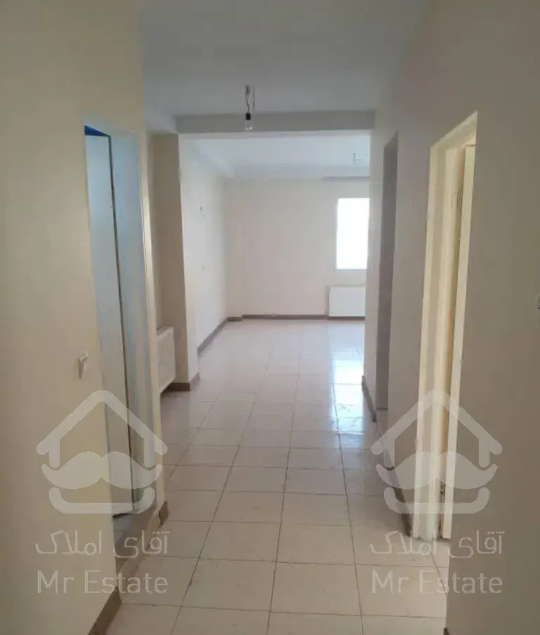 آپارتمان ۱۰۰متردو خوابه شهر پردیس خریدارکارشناسی