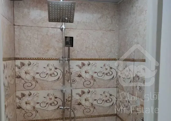 60متر۱خ همکف کف پارکت باپارکینگ وانباری فی۴/۵۰۰