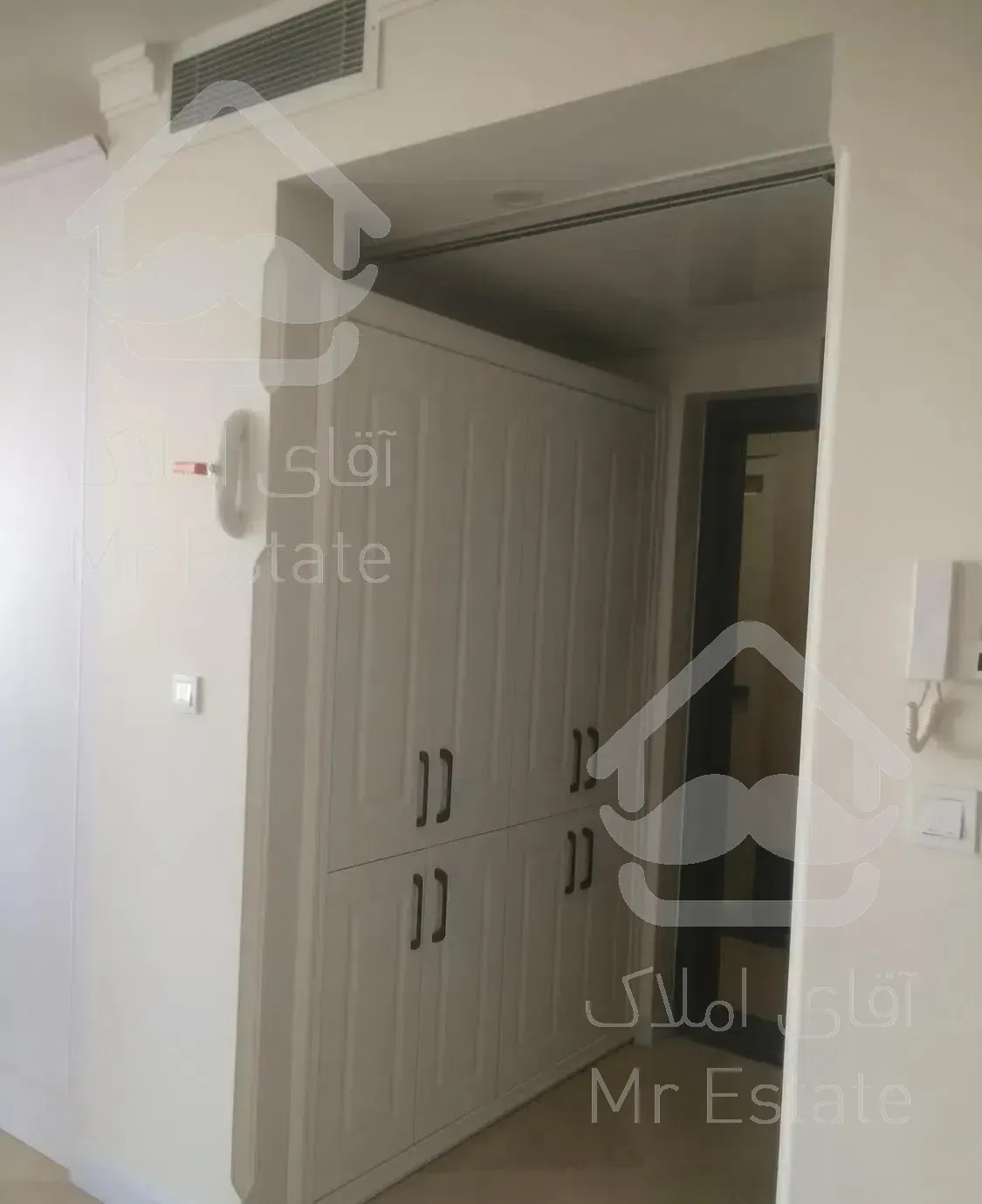 اپارتمان/١٤٣ متری/کلید نخورده