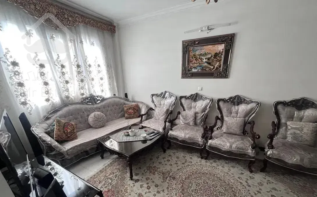 62 متر یک خواب با آسانسور نزدیک مترو صیاد