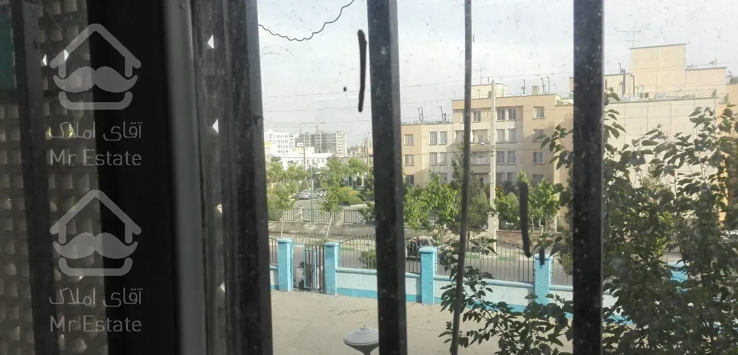 آپارتمان 78متری مجتمع گلها فاز 4