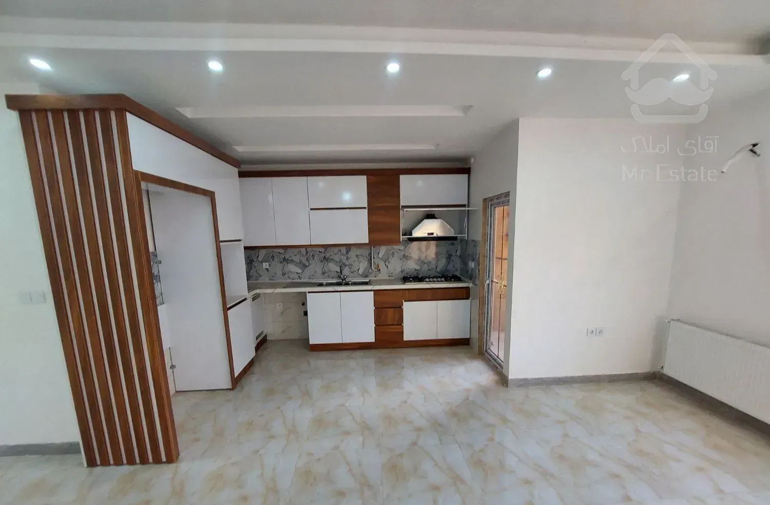 /آپارتمان 86متری با اسانسور دوخواب/