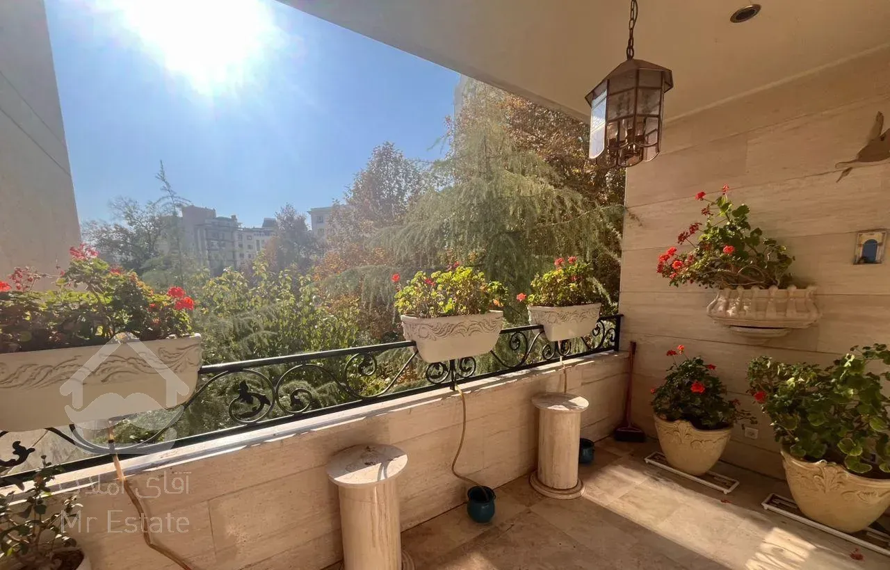 فروش آپارتمان ۲۸۰ متری ۴ خوابه در باغ فردوس