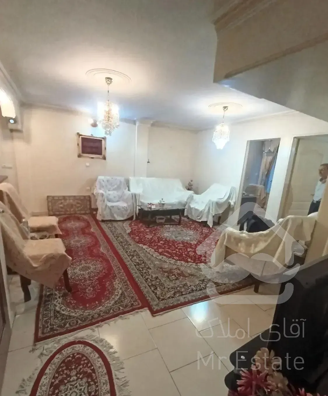 75متر2خوابه تکواحدانباری بالکن نما گرانیت منطقه10