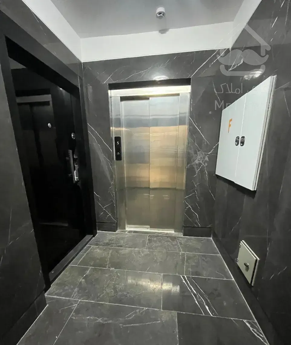 فروش آپارتمان نوساز همه چی نصب شیک