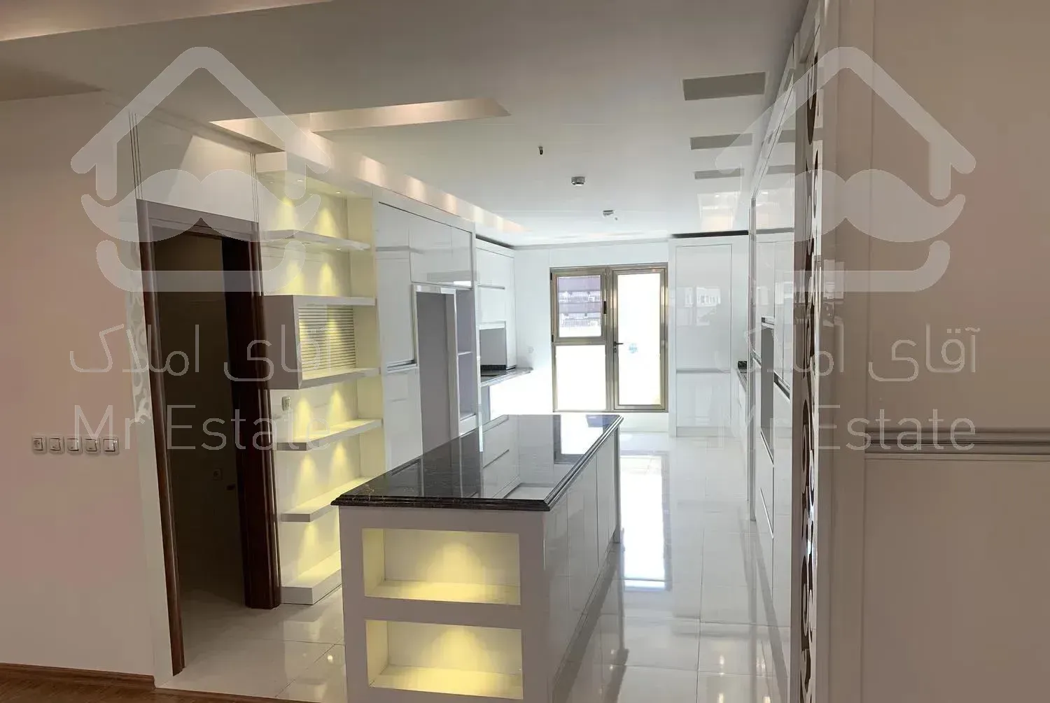 ۳۳۰ متر ، کلیدنخورده ، ولیعصر ، سعدی