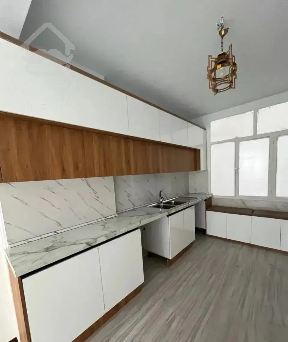 ۶۸ متر / ۱ خواب / همکف / پارکینگ دار