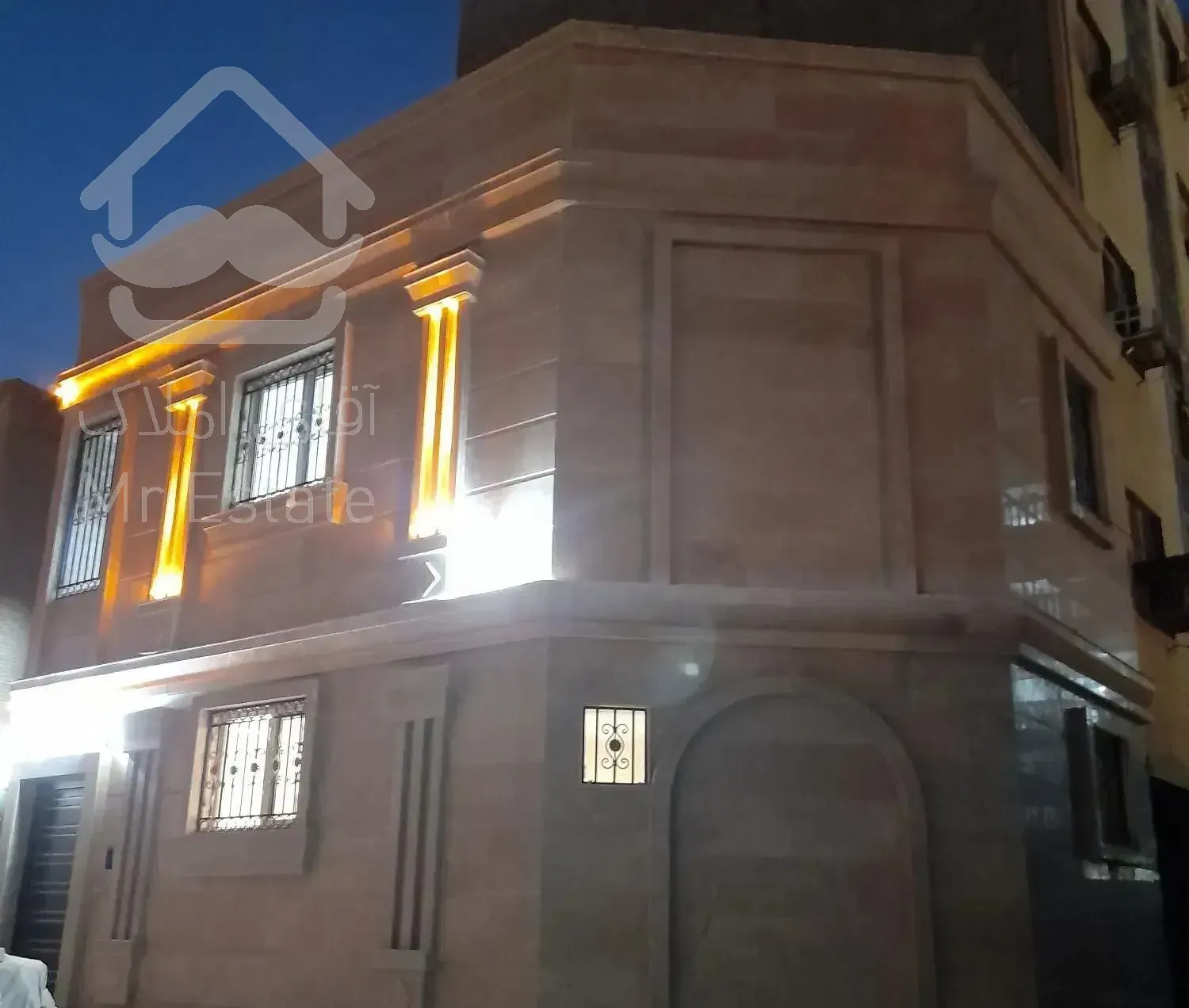 یکخوابه نقلی مرکز شهر بندرعباس دوطبقه