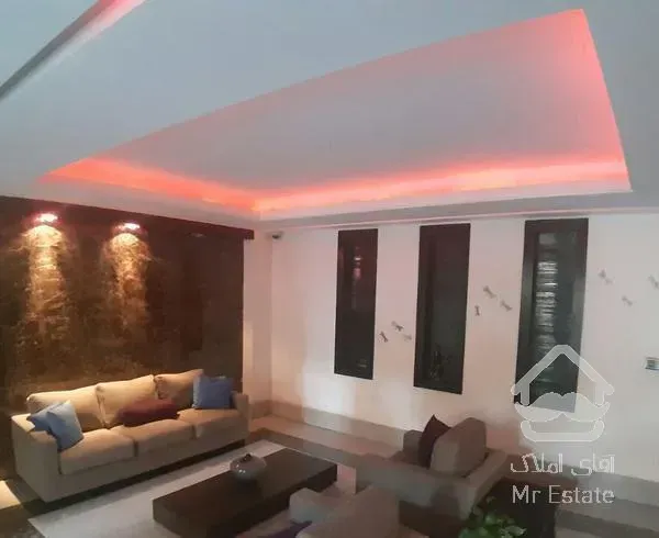 180متر،کامرانیه،فرعی دنج