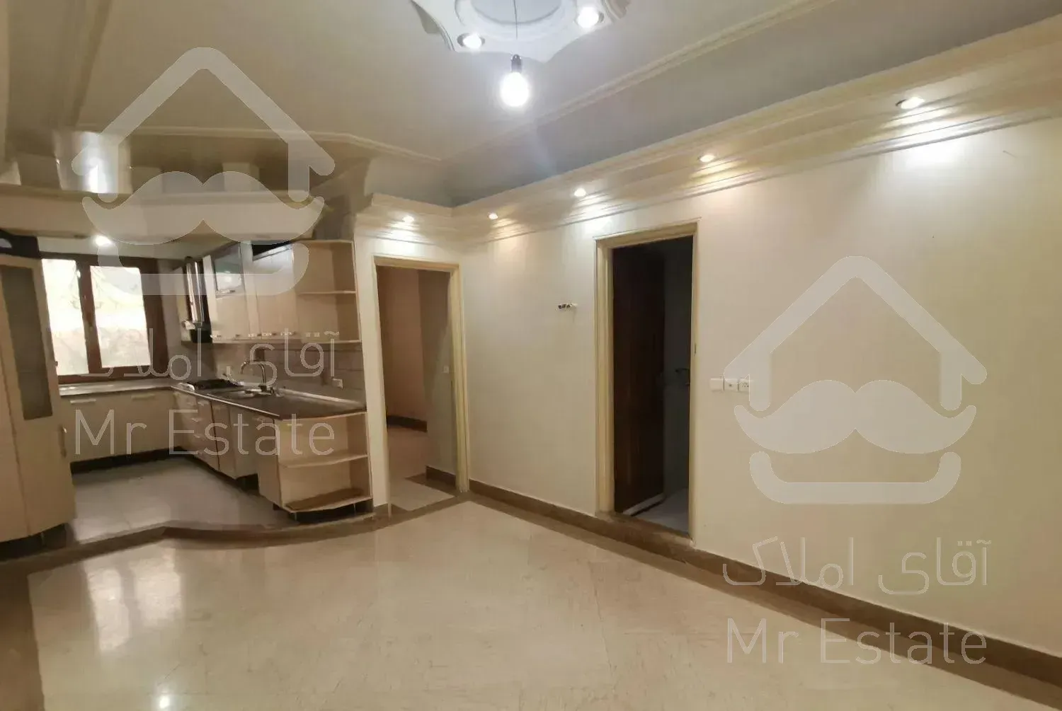 98 متر. تک واحدی. اسکندری شمالی. فرصت