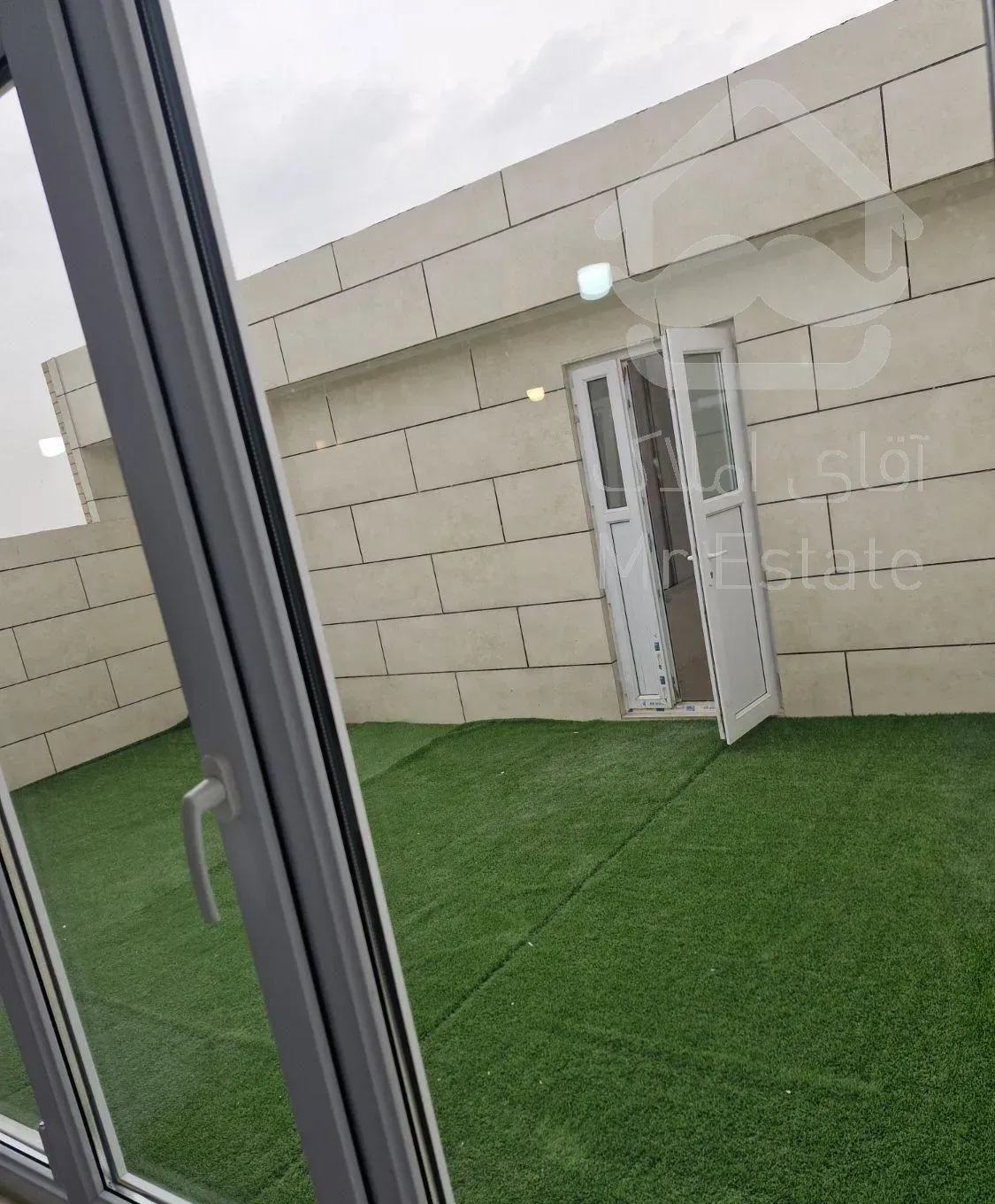 اپارتمان ۱۳۰متر در شرشرا لک لر وکالتی باحیاط