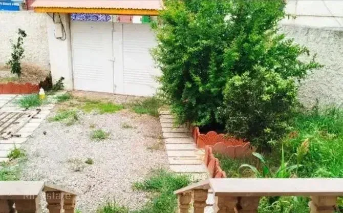 ویلاباغ ۳۱۰متری باتراس بزرگ مدارک کامل،برندوارزنده