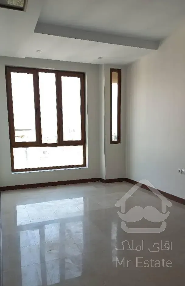 توانیر ۱۲۰ متر ۲خواب  ۵ساله خارج از طرح