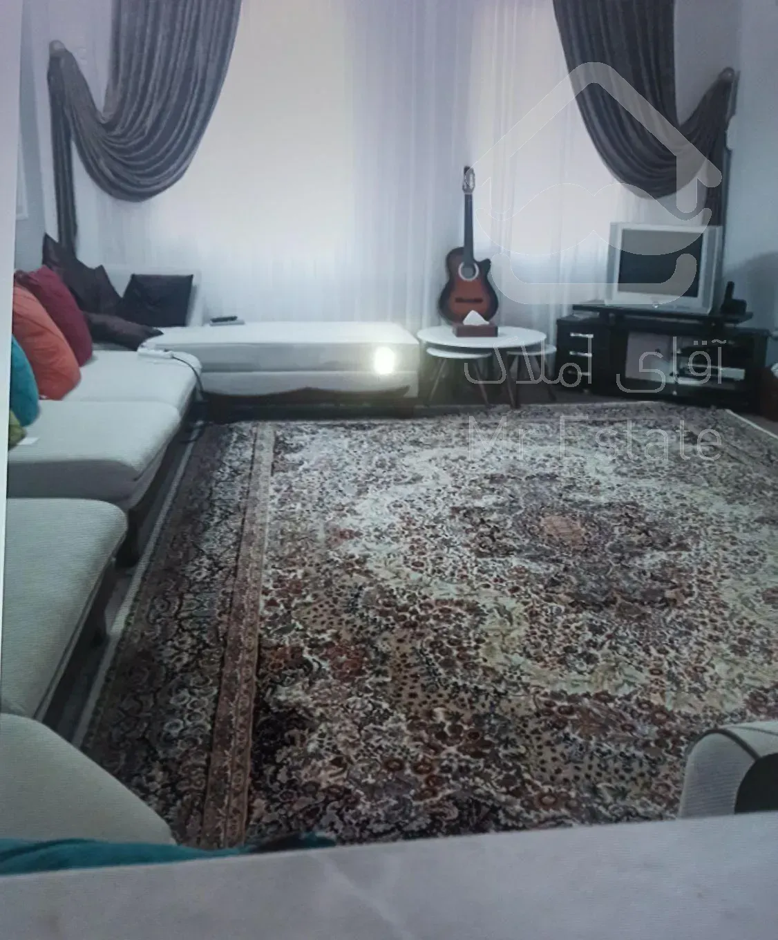 اجاره آپارتمان ۶۳ متری ۱ خوابه طبقه ۳ در وصفنارد