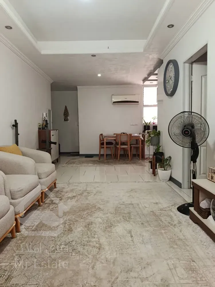 آپارتمان خوش نقشه ٦٠ متري زيرقيمت