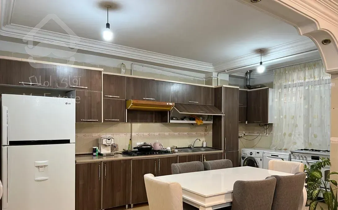 آپارتمان ۱۱۰متر ، ۲۴متری ولیعصر