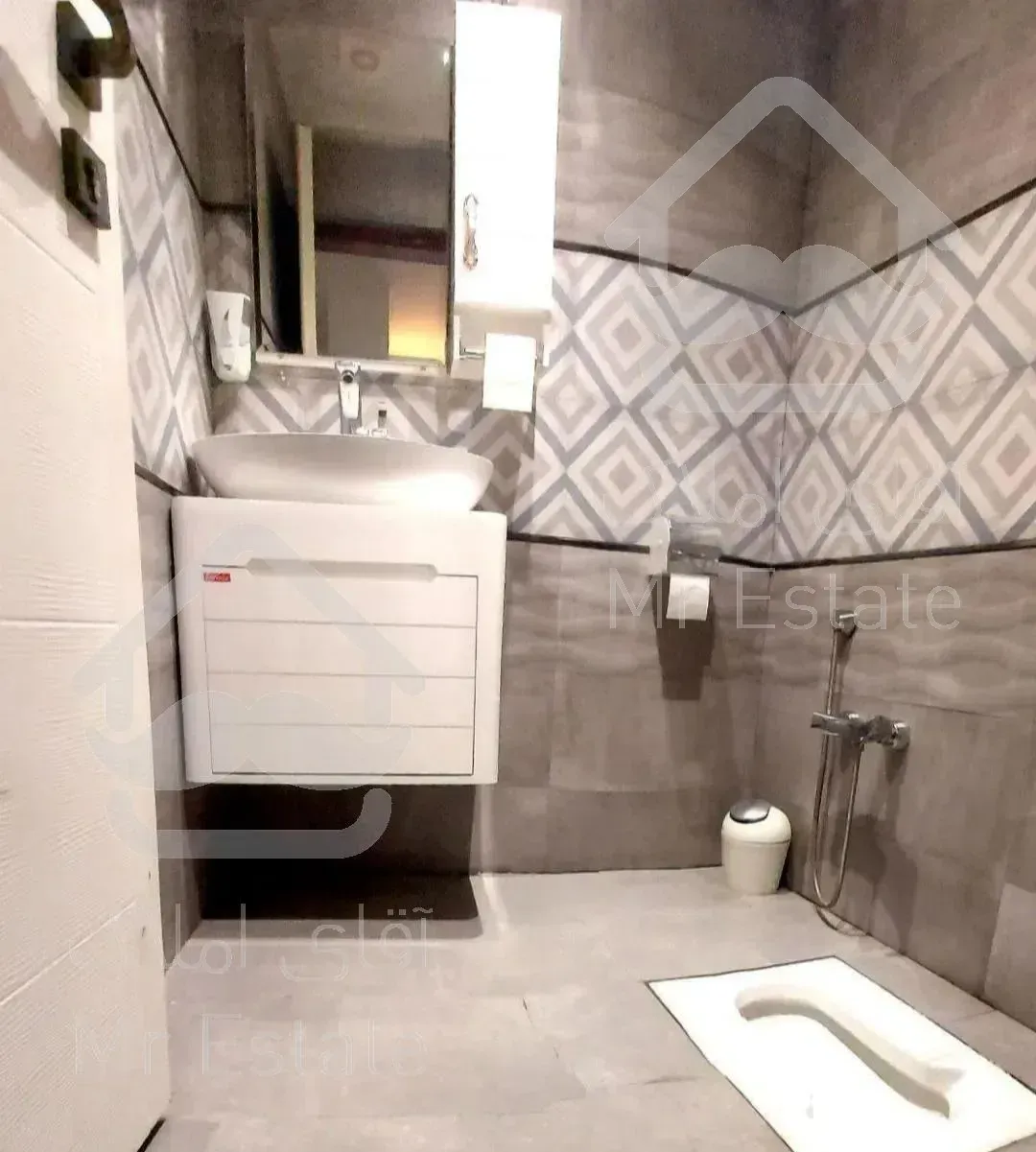 سهروردی شمالی،۸۲متر،۲خوابه،باپارکینگ