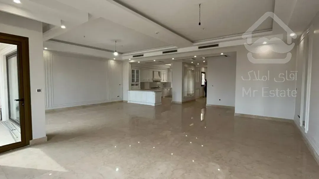 فروش اپارتمان 235 متری زعفرانیه