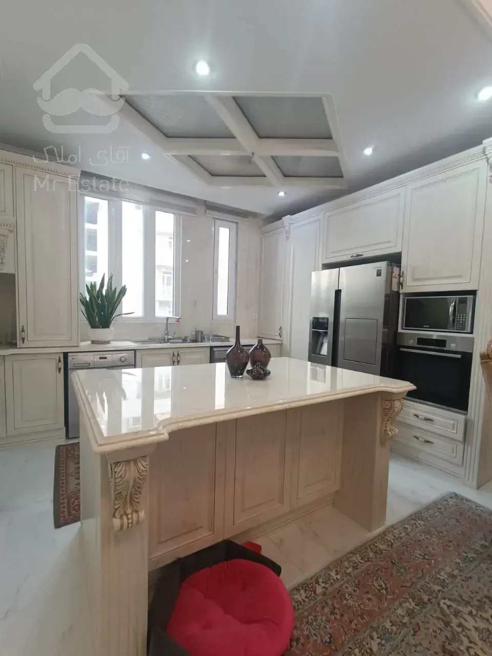 ۹۰ متر تراورتن چهار باغ