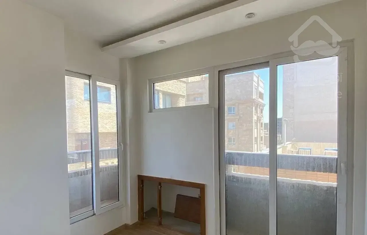 ۱۰۰ متر بهمراه سوئیت مستقل/ غرق در نور/سند ملکی