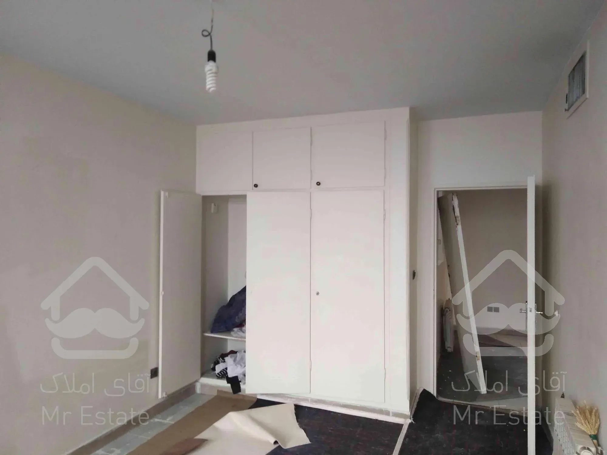 * 95 متر *دو خواب* در بلوار اباذر *