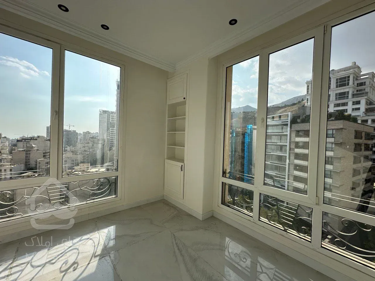 فروش اپارتمان 180 متری زعغرانیه