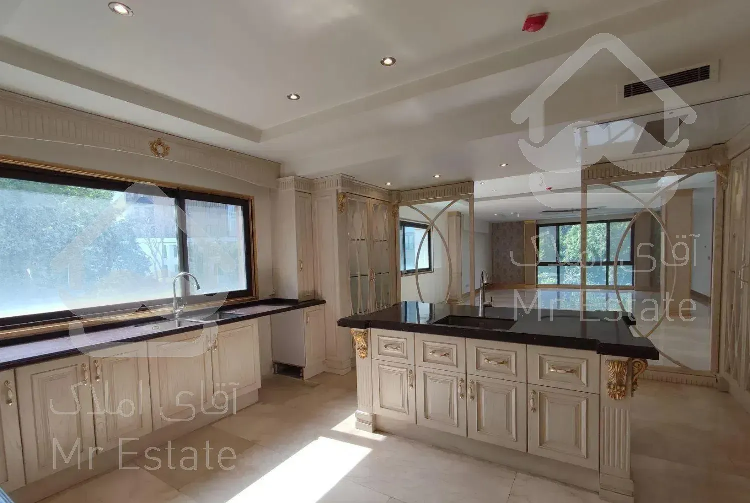 ۱۴٠ متری فول مشاعات کامرانیه جنوبی