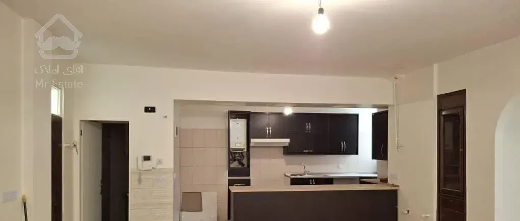 آپارتمان ۱۰۰متری گلابدره دوخوابه باسند تک برگ