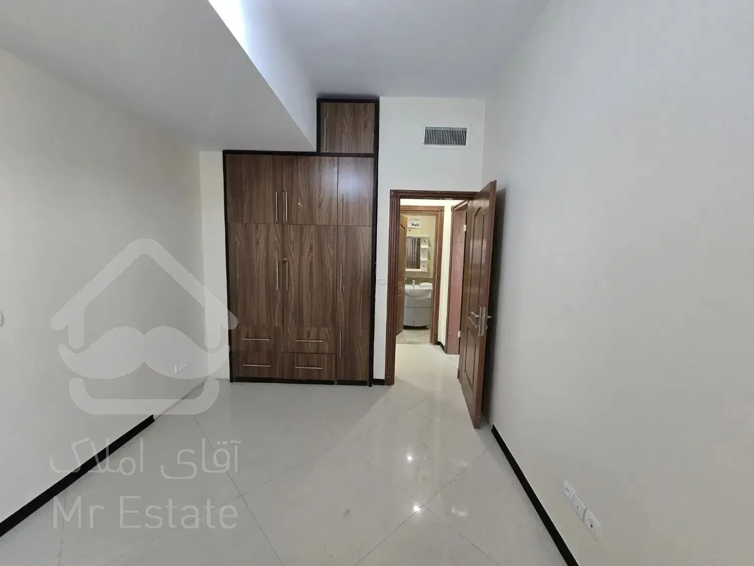 121متر میدان فرهنگ*موقعیت اداری*تابلوخور*خوش نقشه