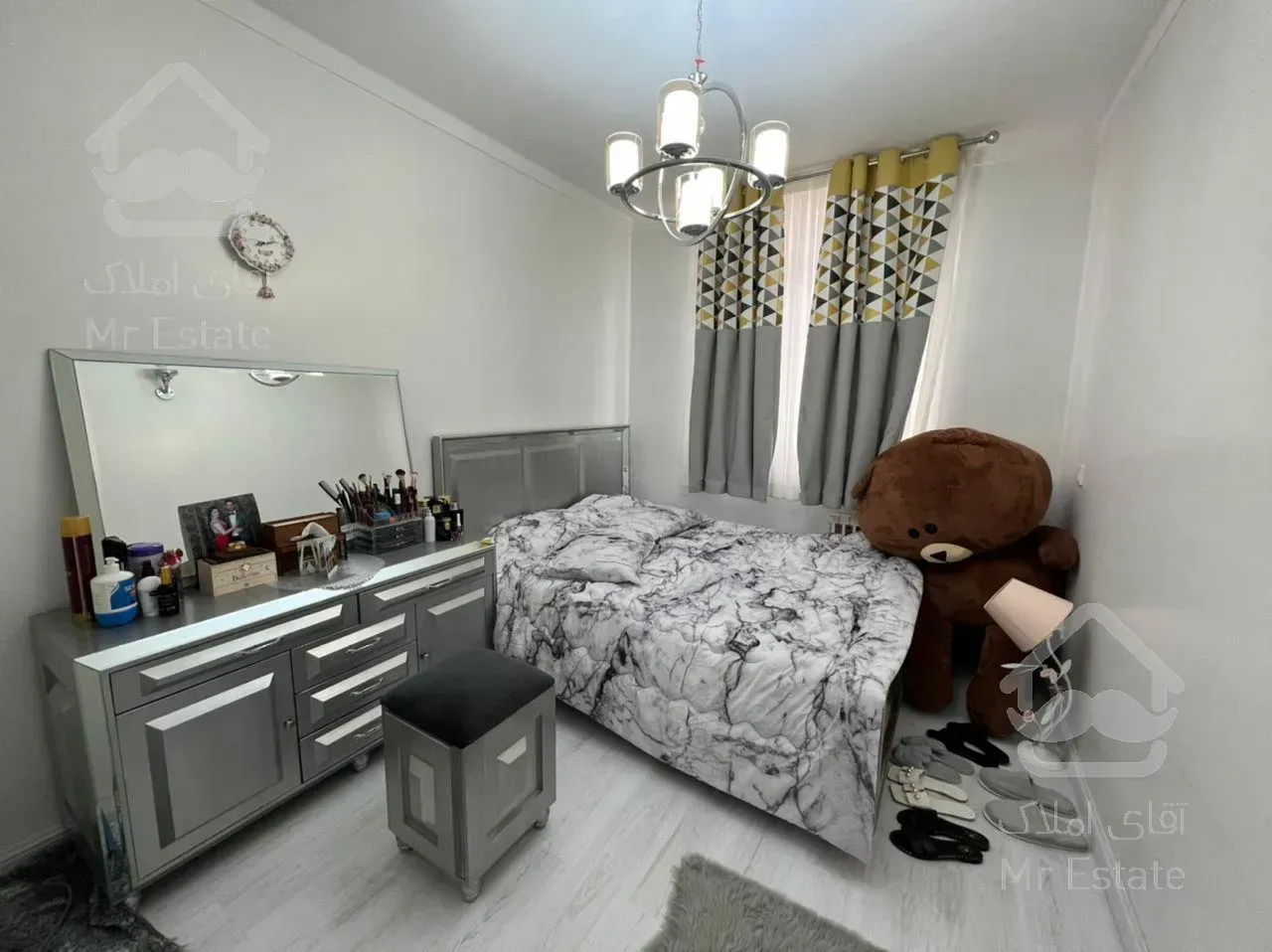 ۶۸متر۲خواب/فردوس غرب/فول/لوکیشن عالی وبدون ضعف/۵ساله