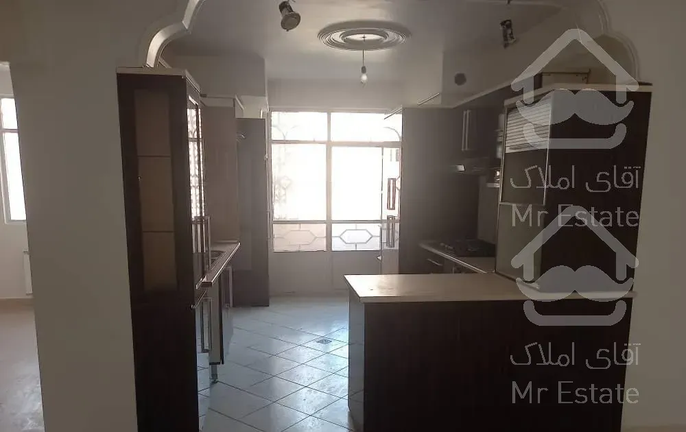 77متر 2خواب شمال دریاچه چیتگر/باقری