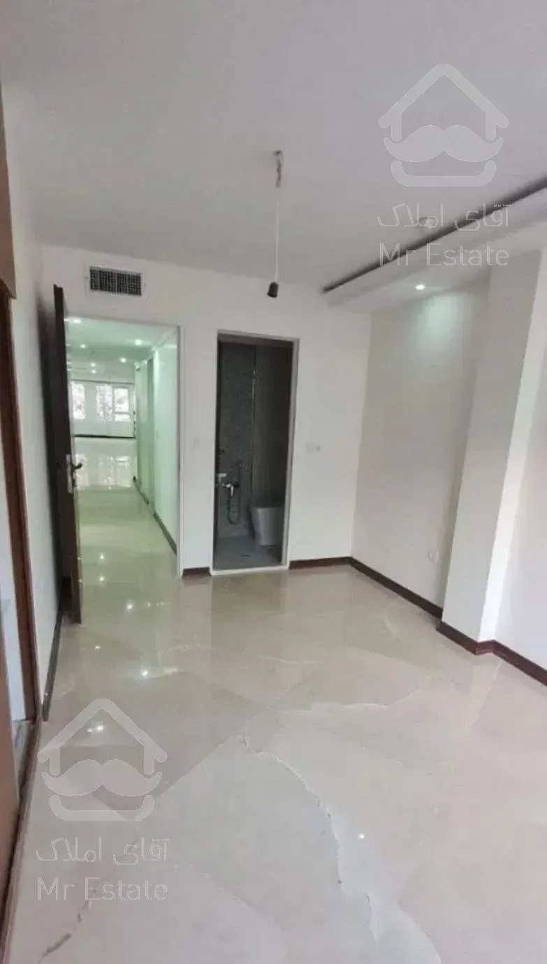 آپارتمان ۱۰۵متری فروشی / دبستان