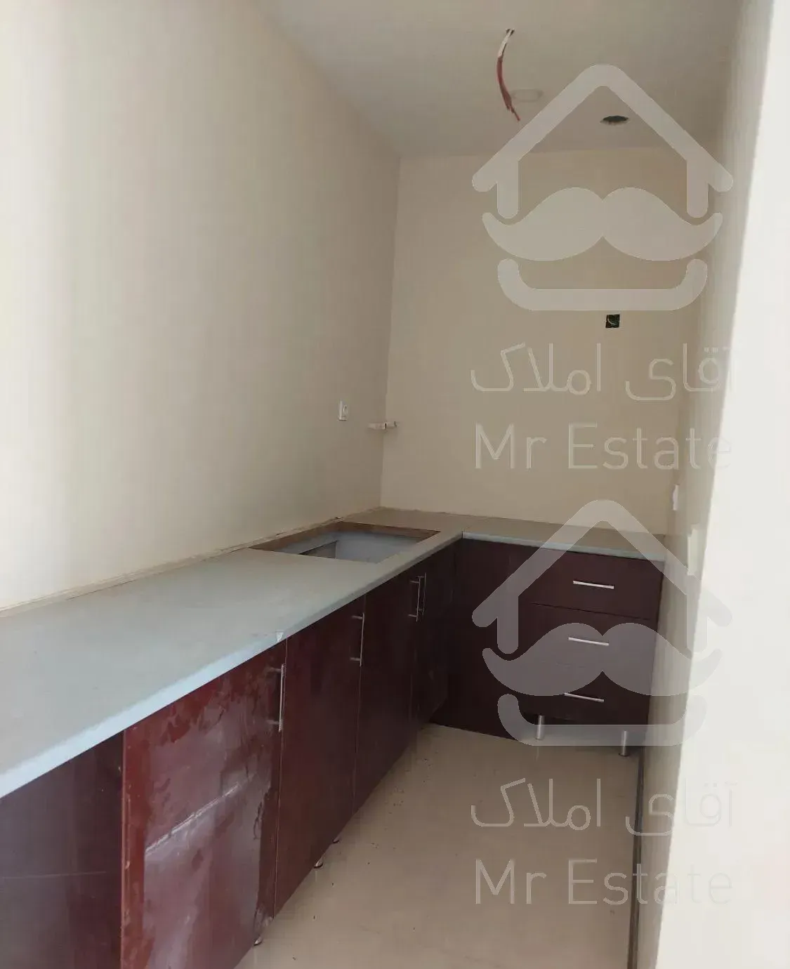 واحد اداری ،ساختمان پزشکان تریتا