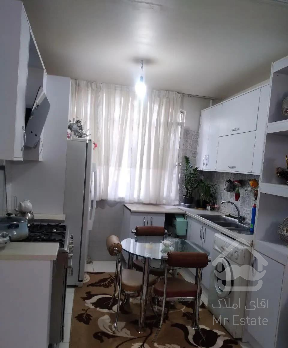 56متری‌1خواب‌درشرق‌بلوار‌پروین