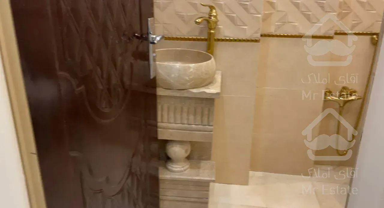 آپارتمان ۱۱۰ متری اباذر بهنام