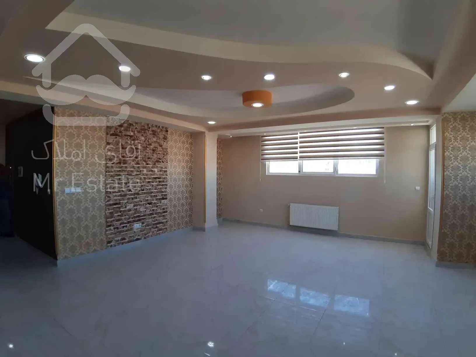 واحد مسکونی ۱۲۰ متری در شهر جدید سهند