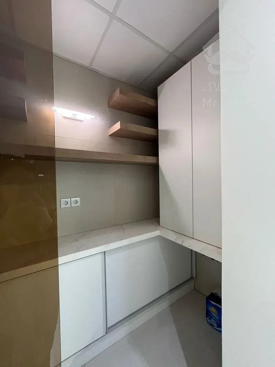 نیاوران ۲۳۰ متر ۳خواب