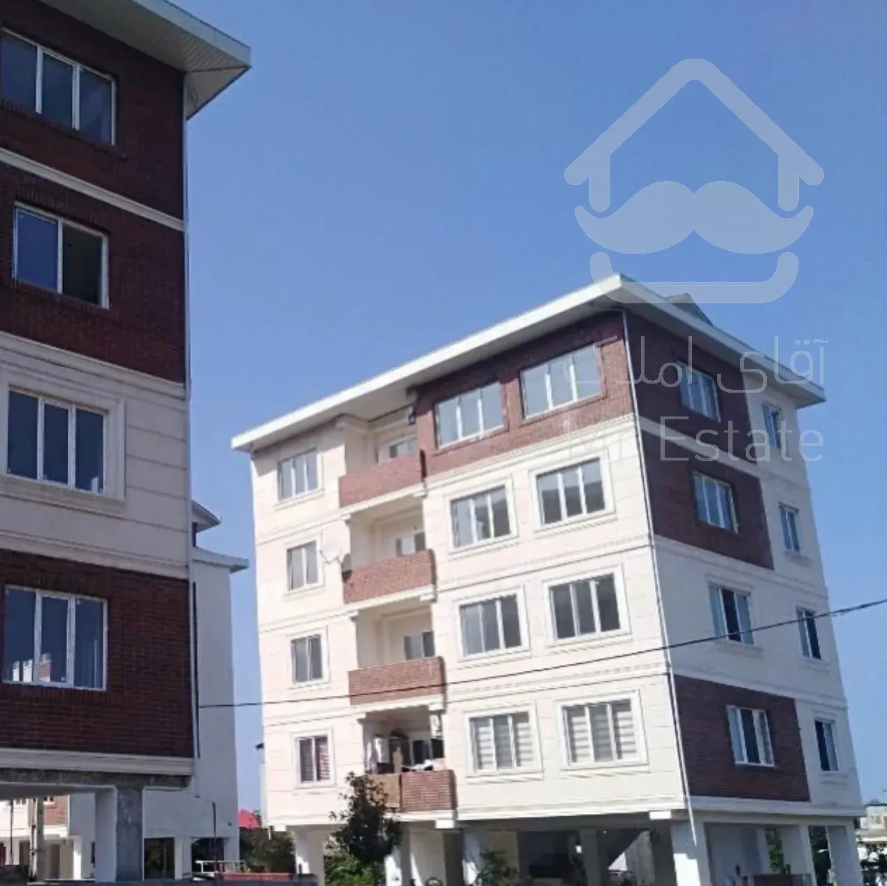 واحد ۱۳۲متری دو خواب با ویو همزمان به دریا جنگل در شهر کلارآباد