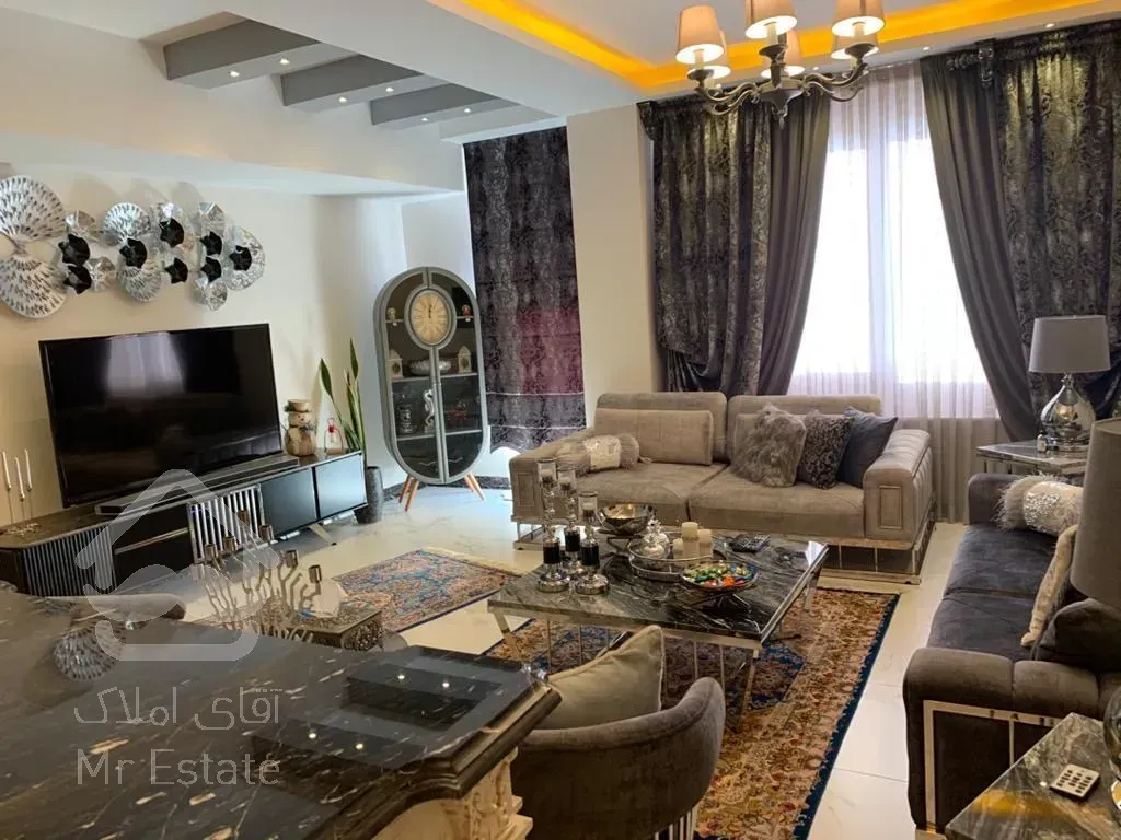 فرصتی بینظیر برای سرمایه گذاری/میدان ناز جنوبی