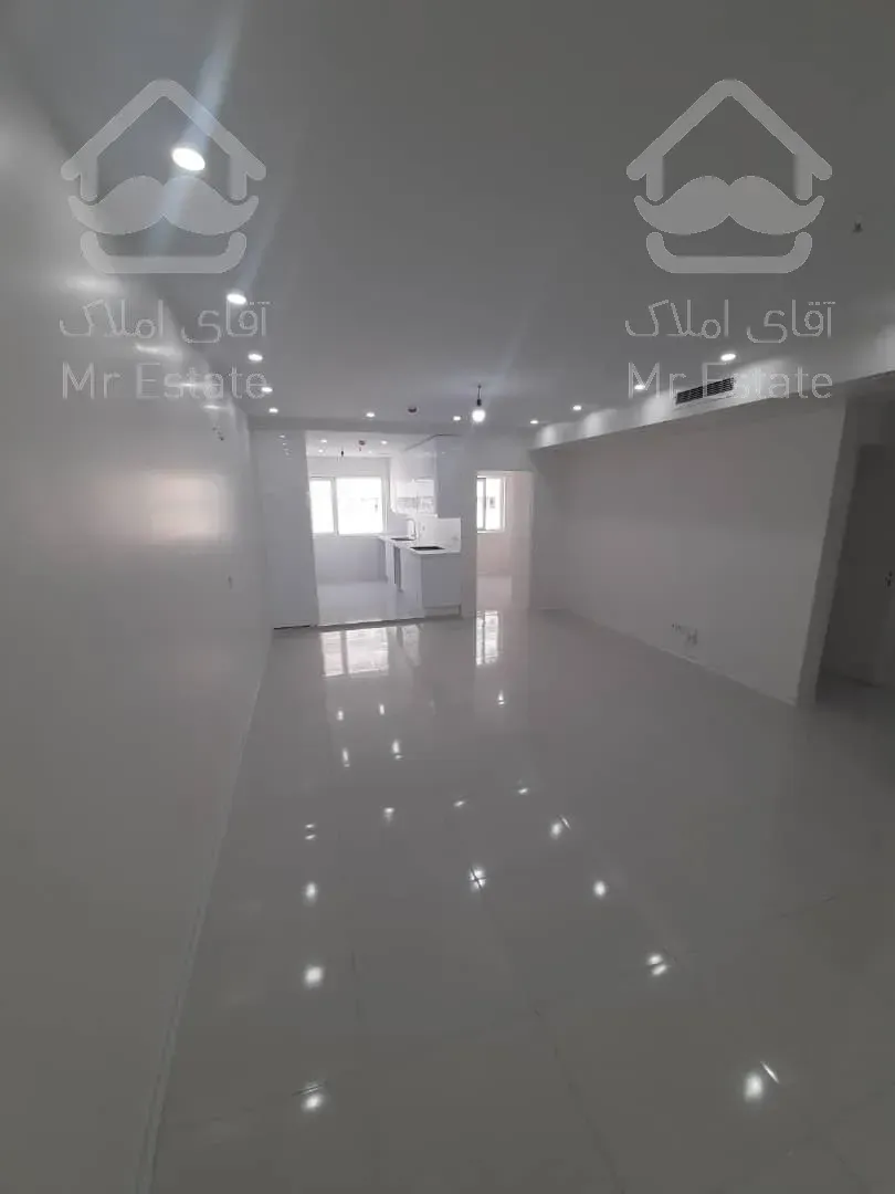 ۹۲ متری ۲ خوابه بسیار خوش نقشه در ارکیده