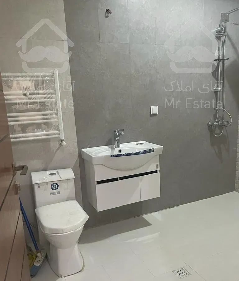 تجریش ۱۷۵ متر ۳ خواب کلید نخورده