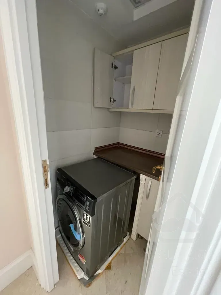 فروش اپارتمان 187 متری زعفرانیه