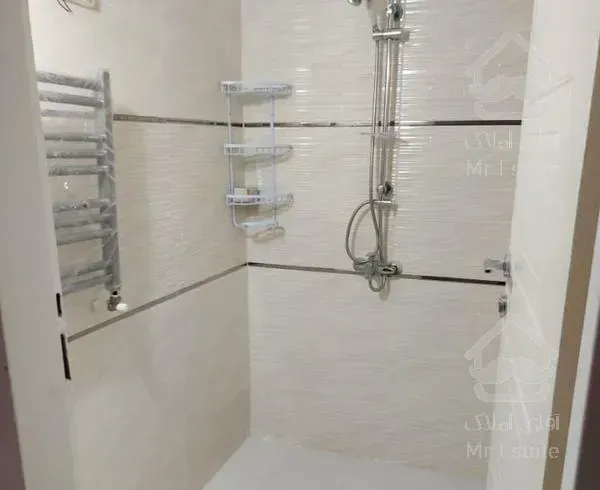 ۱۳۰متر،۳خواب،شهران جنوبی