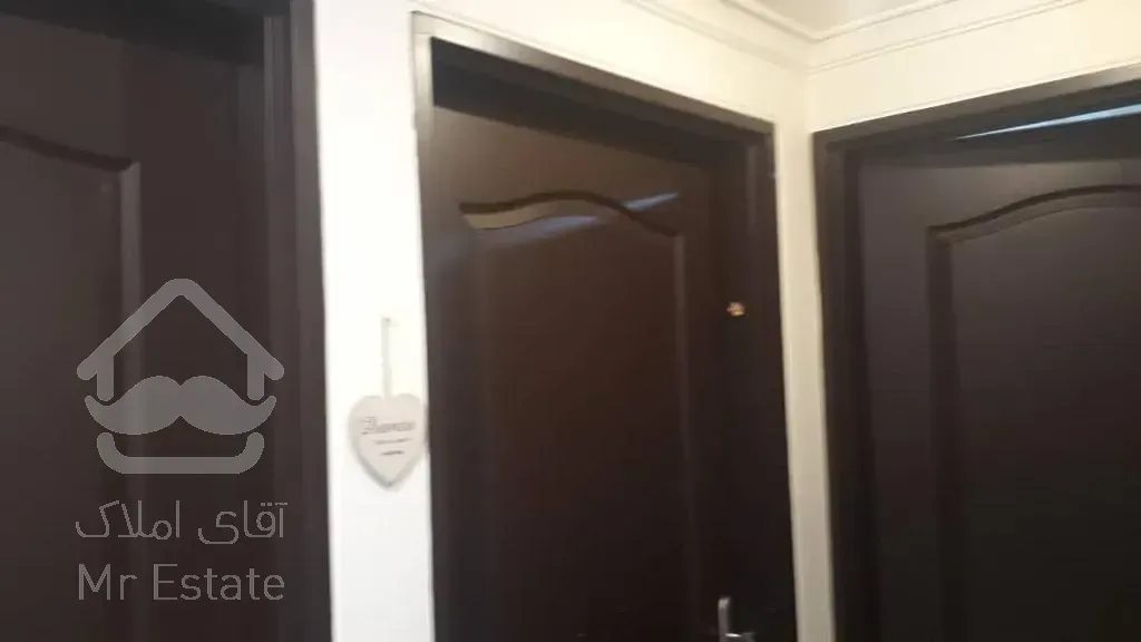 فروش 180 متر مسکونی دروس