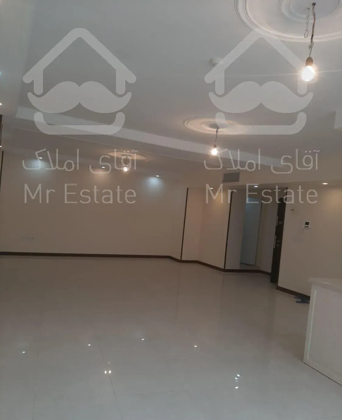 ۱۲۰متر دوخواب با پارکینگ