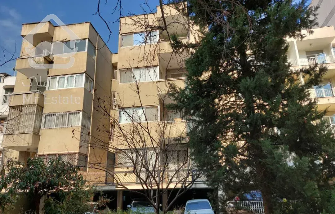 ۱۷۵ متر (قدر سهم ارزنده)