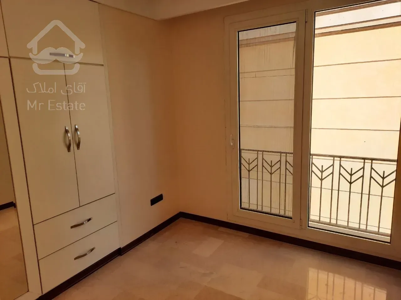 فروش 158 متری قلهک