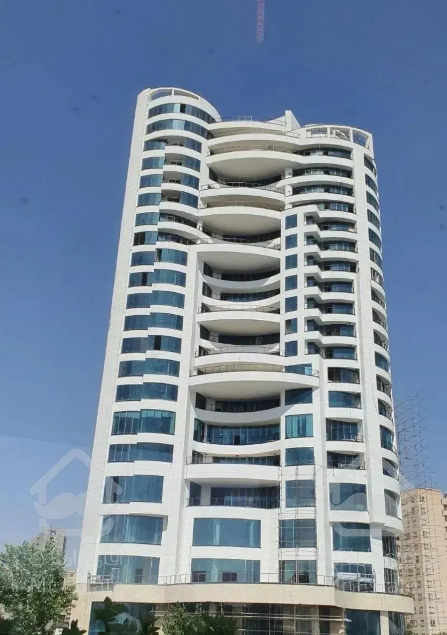 برج لکسون زاگرس ۱۷۵متر بالکن اختصاصی