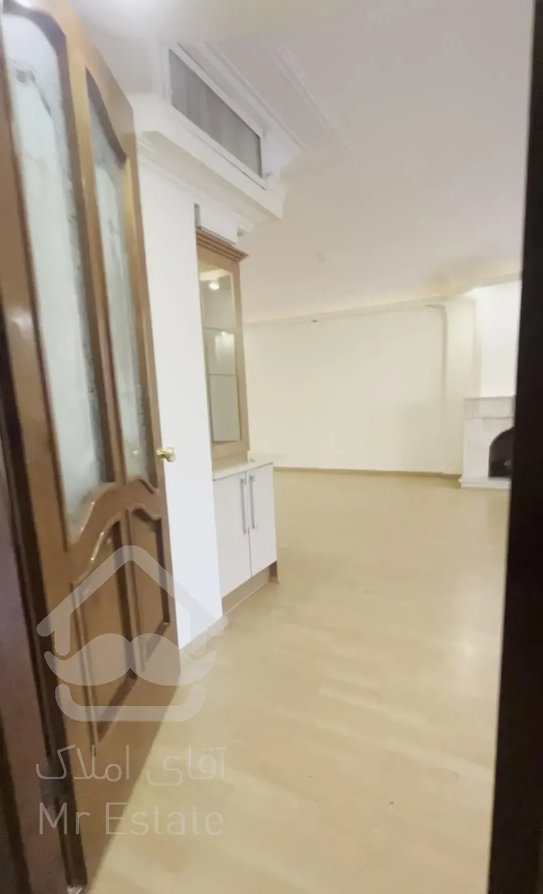 لوکیشن دنج‌ پاسداران۲۰۰متر/۳خواب/تکواحدی