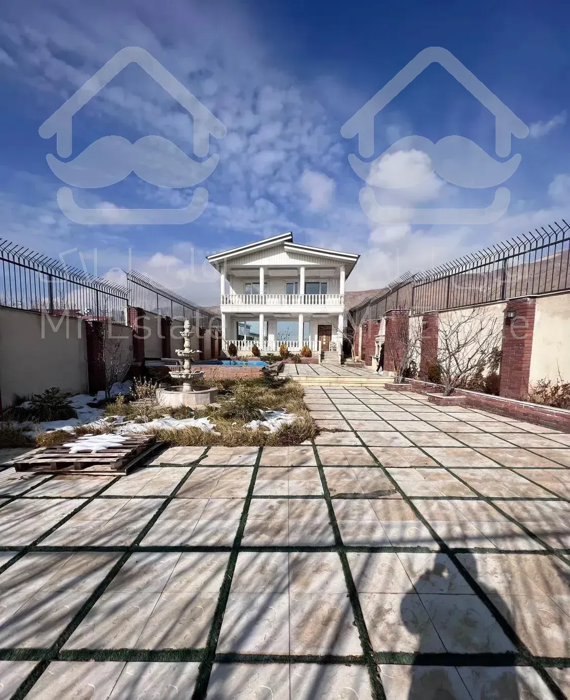 ۵۰۰ متر باغ ویلا جابان